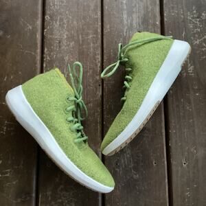 Allbirds Women's Wool Dasher Green Mizzles SIZE 10 Running Shoe